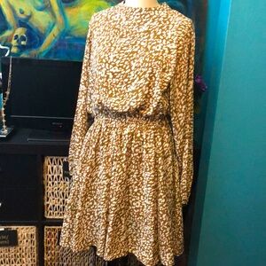 KORI America short elastic waist dress with dolman sleeves. Brown, pink, cream